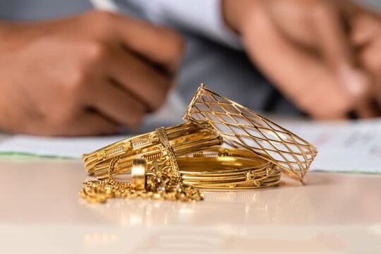 Finance Ministry Seeks Relaxation in RBI’s Gold Loan Proposals